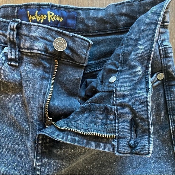 Black Stone washed jeans - Picture 3 of 9